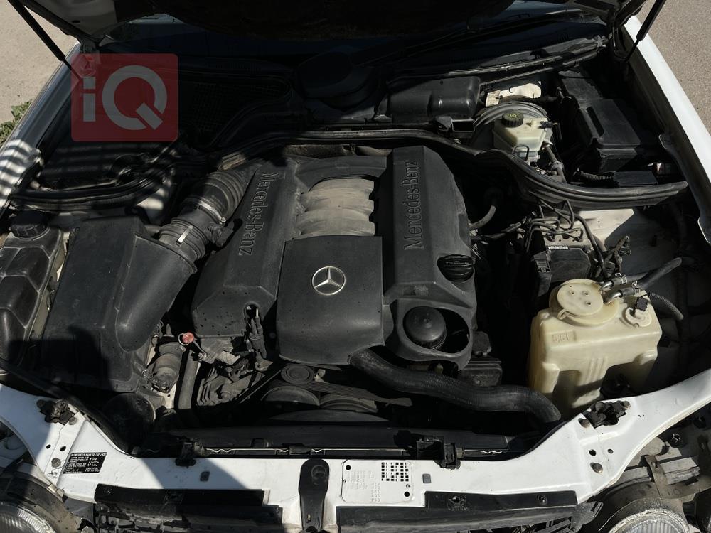 مێرسێدس بێنز E-Class